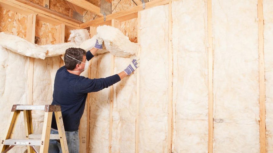 Insulate a basement wall in Canada